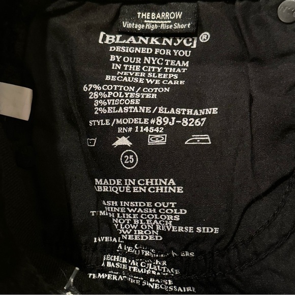 Blank NYC The Barrow Vintage High Rise Black Distressed 3” Inseam Shorts Size 25 - Picture 8 of 10